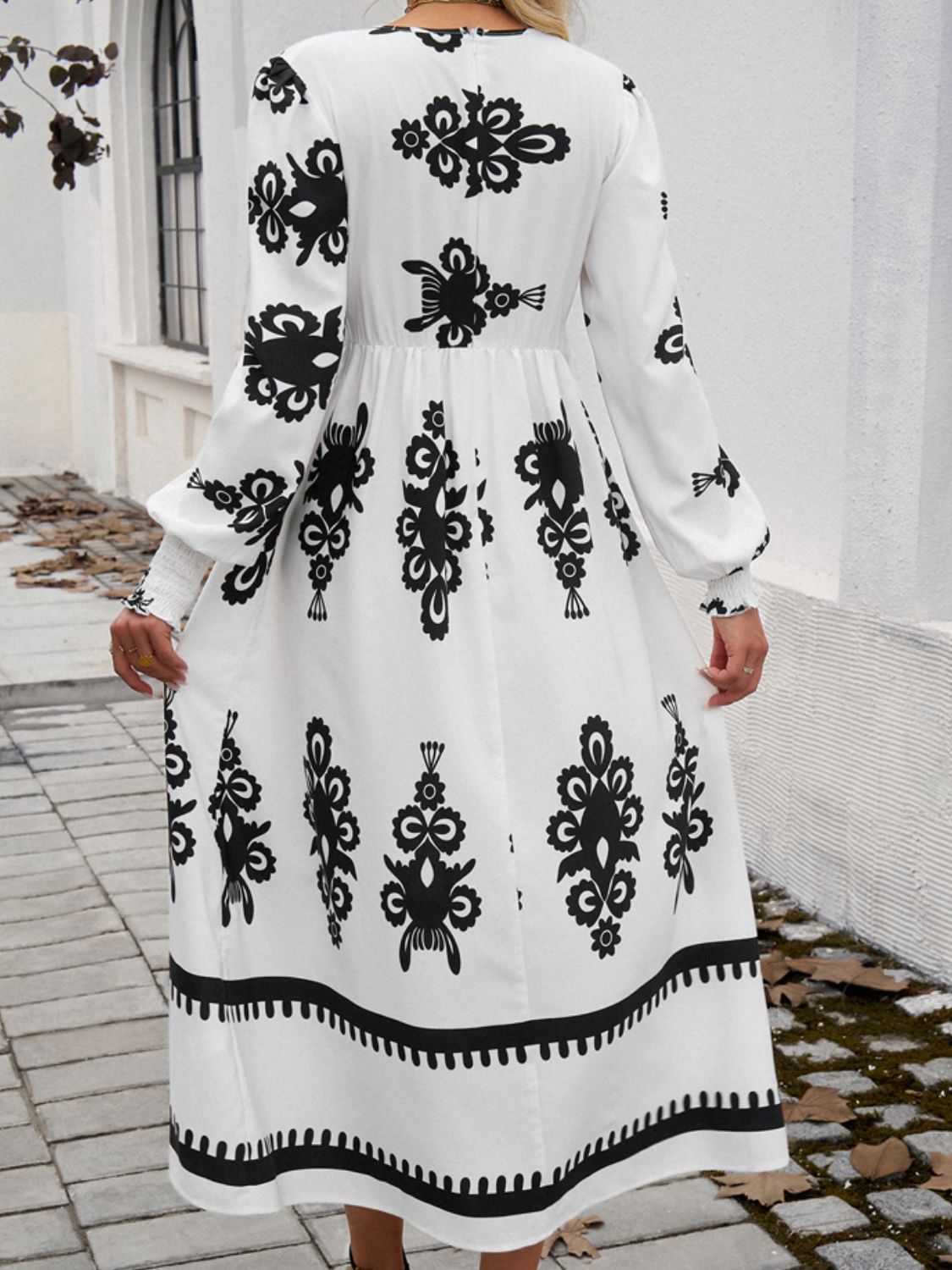Devine Lantern Sleeve Midi Dress