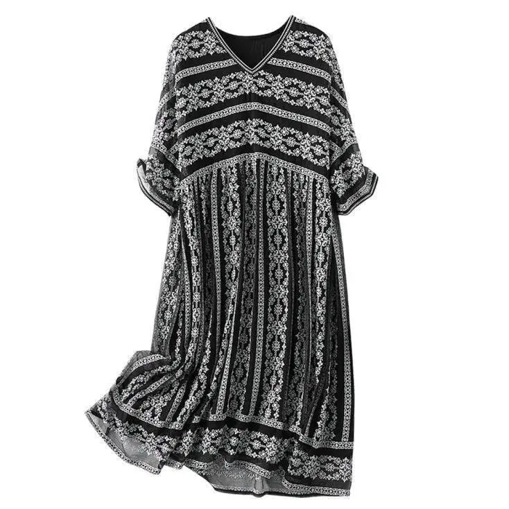 Malana Classic Black & White Dress
