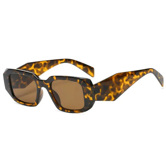 Chic Retro Sunglasses