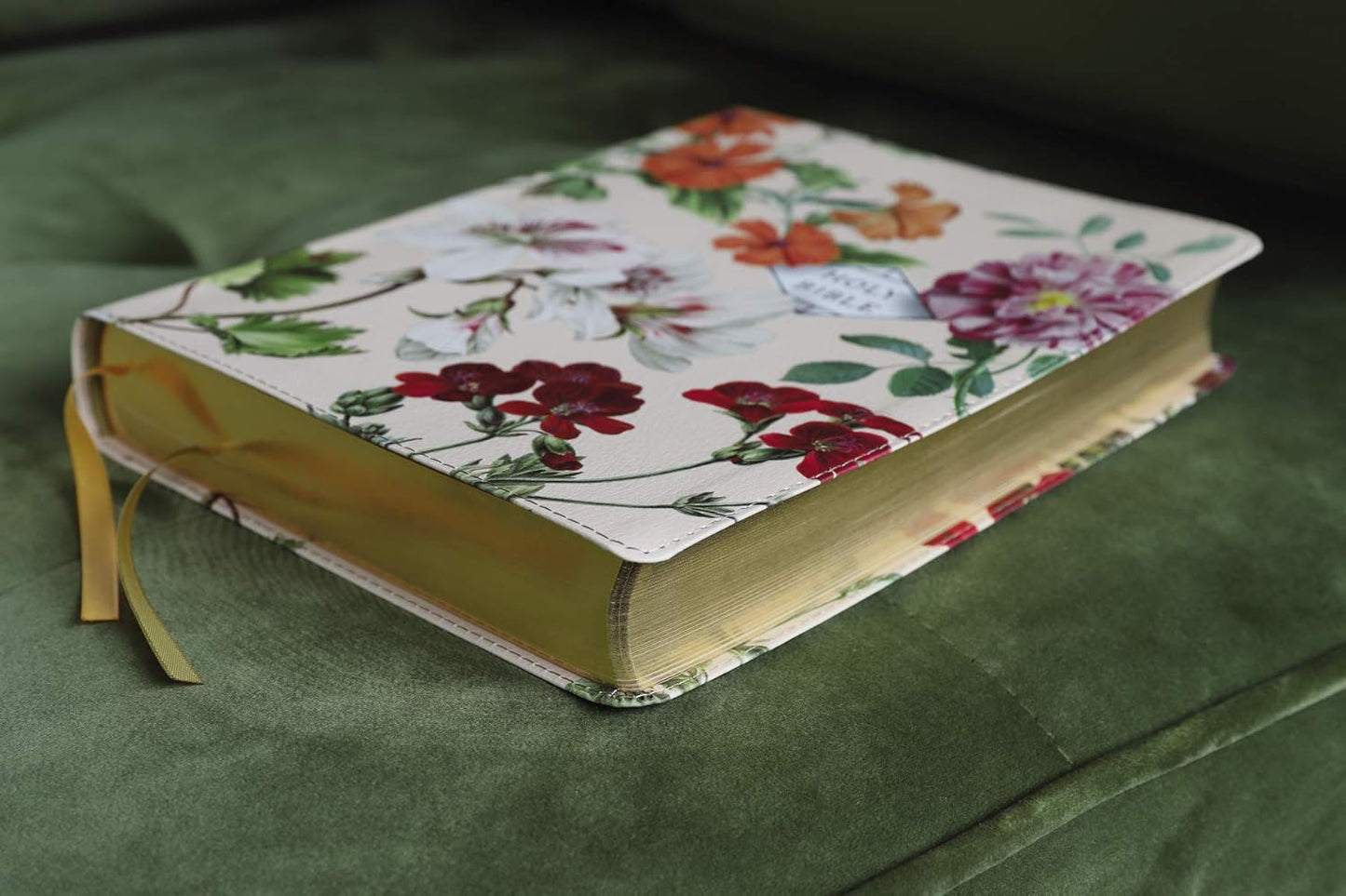 NASB Artisan Almond Floral Collection Bible
