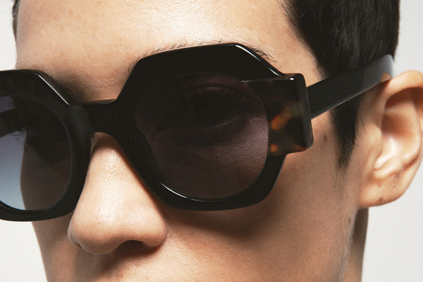 Ohemado Retro Flat-Top Round Designer Sunglasses