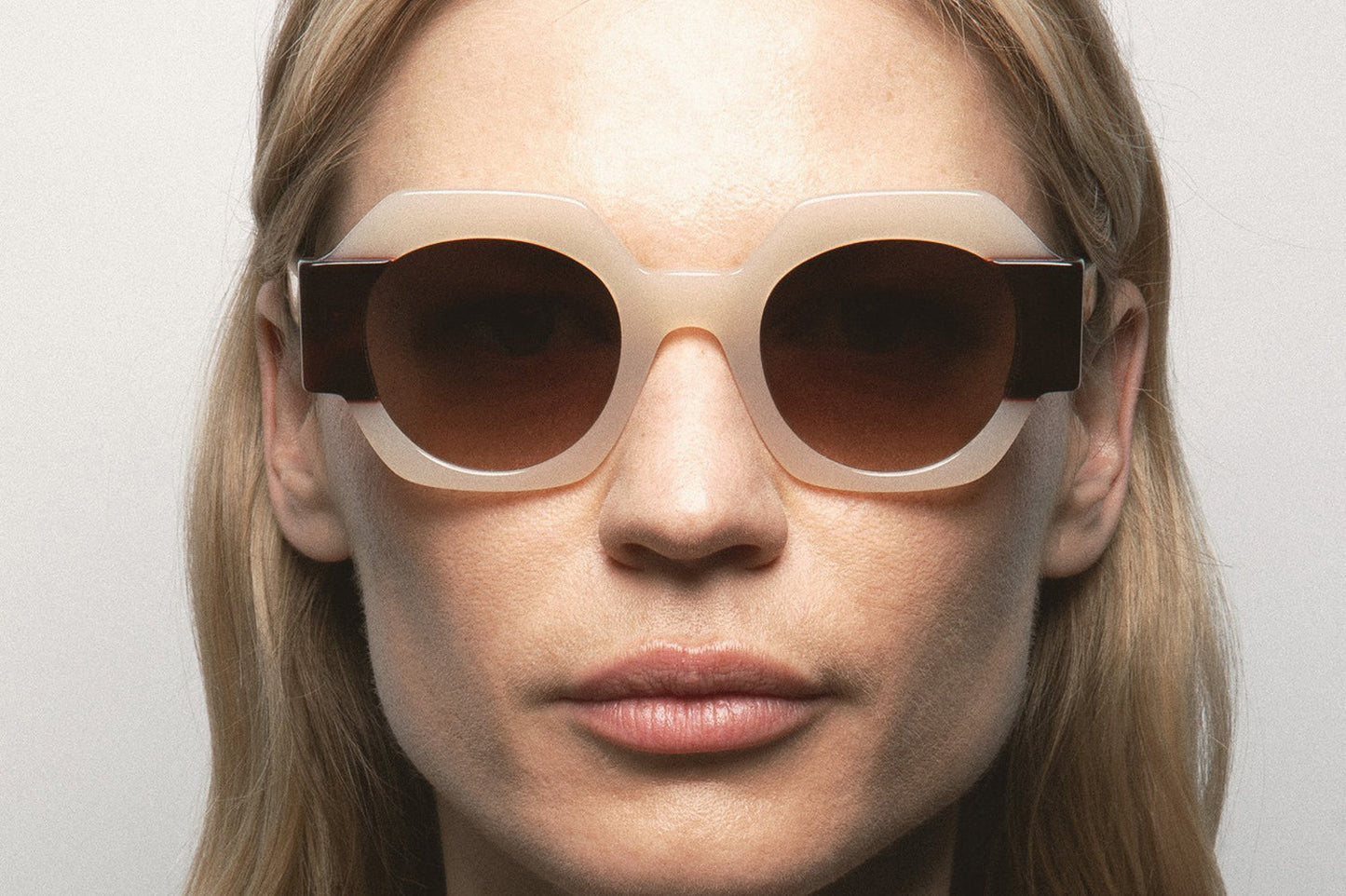 Ohemado Retro Flat-Top Round Designer Sunglasses