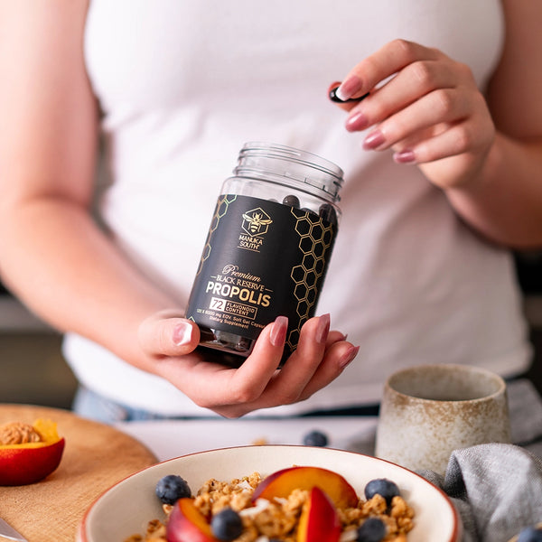 Manuka South Premium Black Reserve (6000mg EQV.) Propolis Capsules