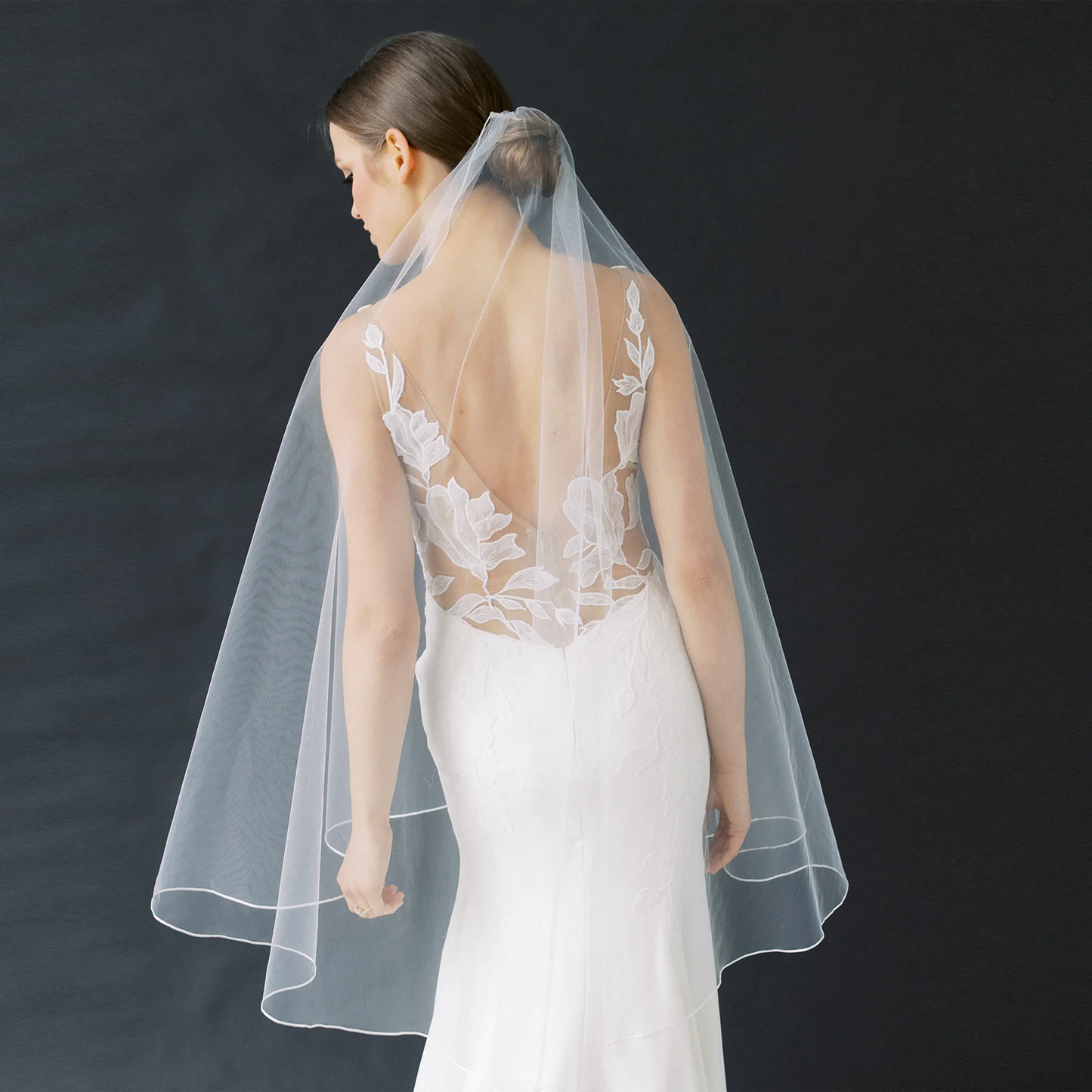 TOPQUEEN Fatin Tulle Wedding Veils