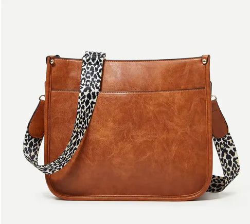 Nicole & Doris Crossbody Bags