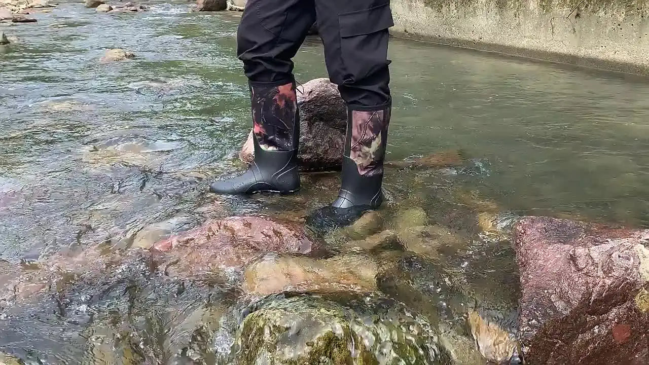 BOGS Waterproof Neoprene Mid Rise Rain Gumboots