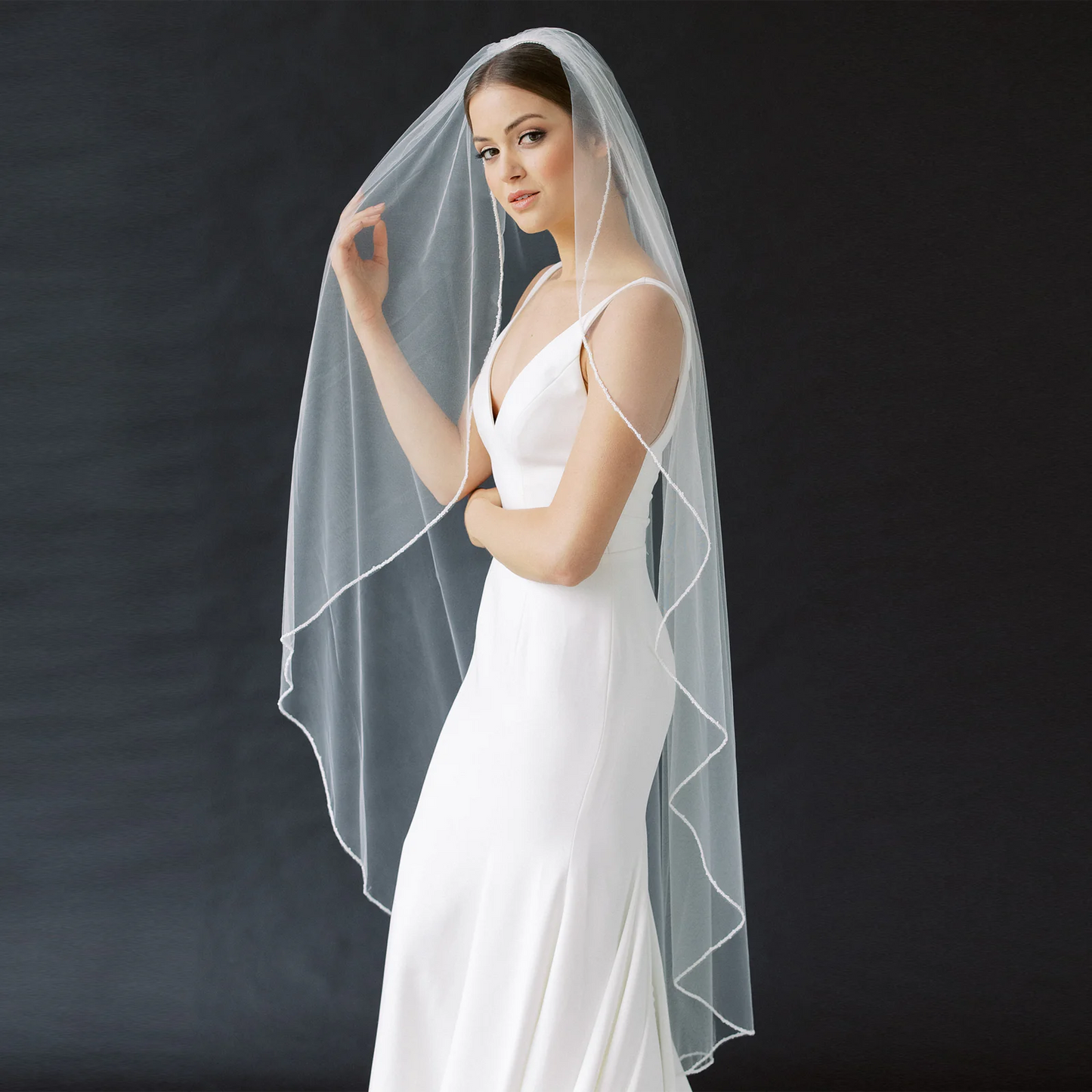 TOPQUEEN Fatin Tulle Wedding Veils