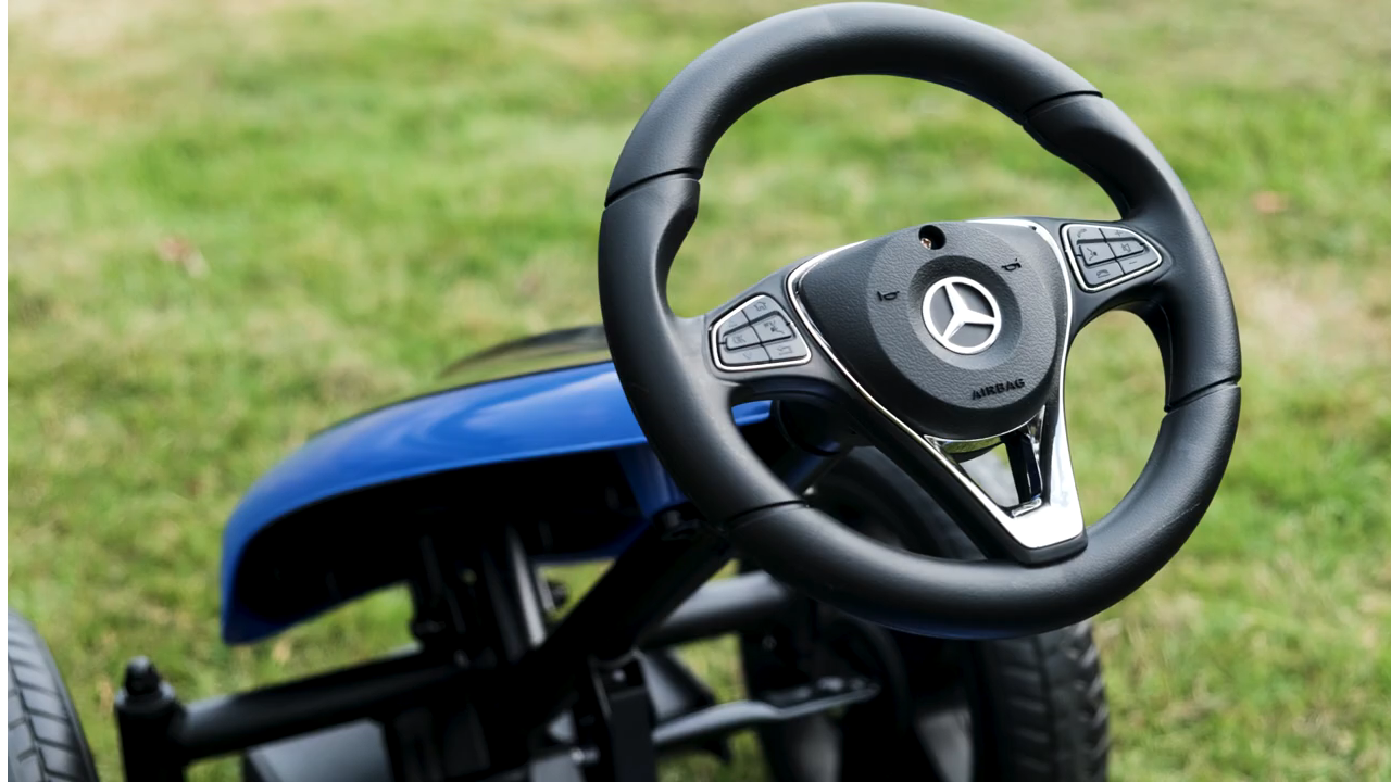 Mercedes-Benz Pedal Go-Kart