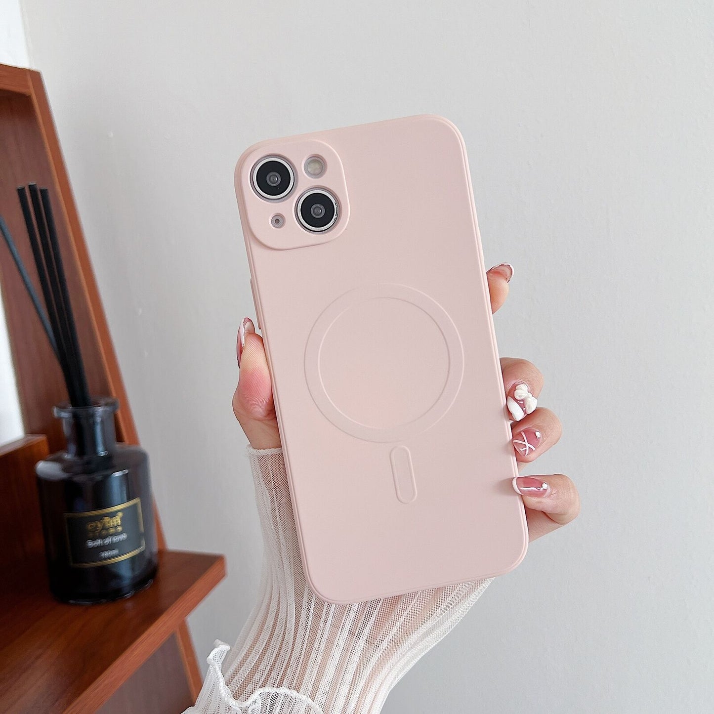 Magnetic Liquid Silicone iPhones Cases