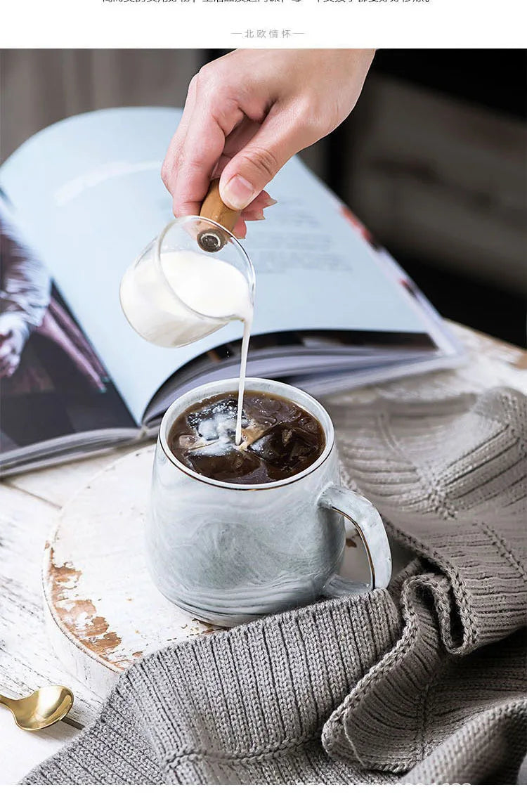 CasaVero's Ceramic Marble Gold Rim Mugs