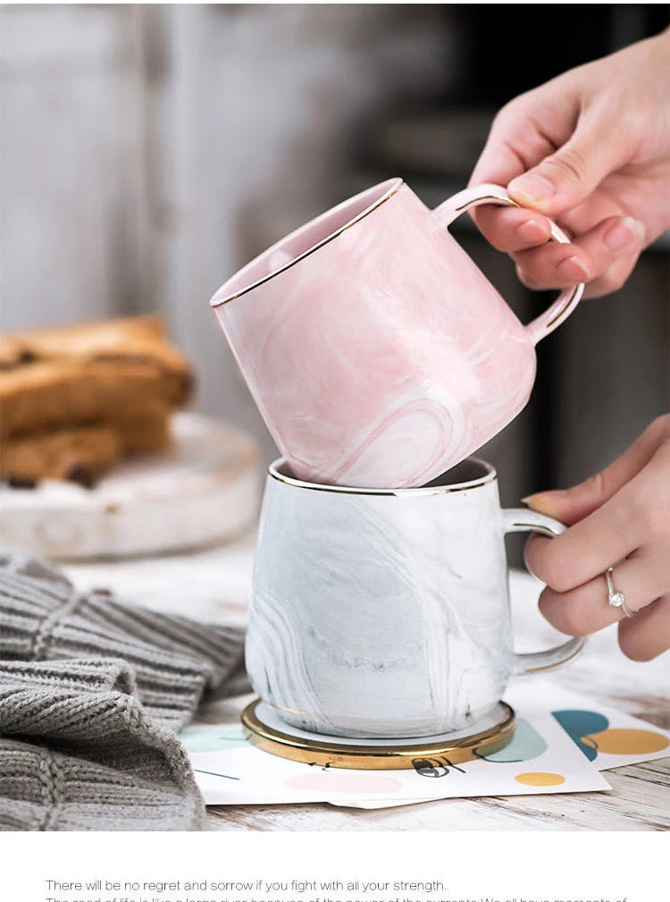 CasaVero's Ceramic Marble Gold Rim Mugs