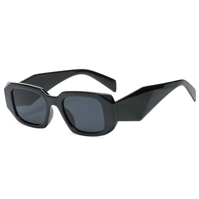 Chic Retro Sunglasses