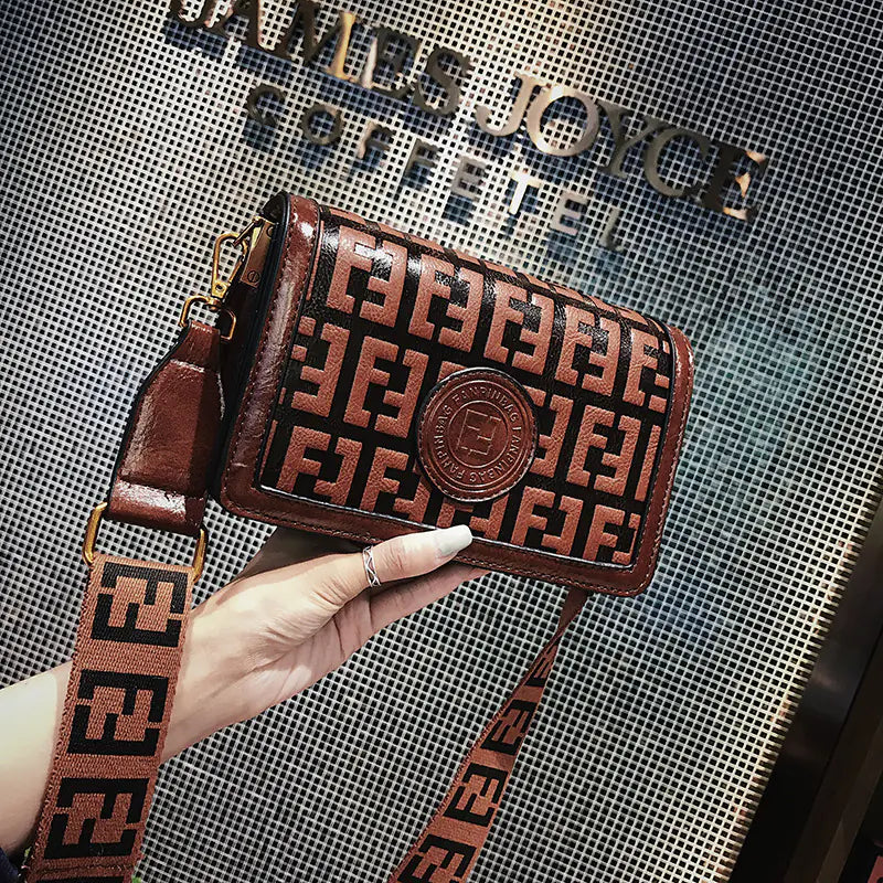 Fendi Vintage Crossbody Bags