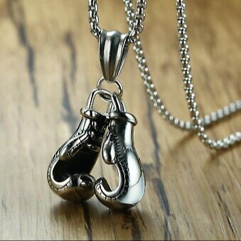 YADA Knockout Classic Boxing Gloves Necklace