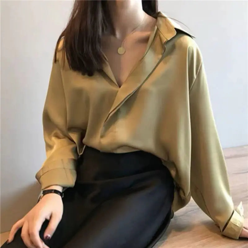 Chic Polyester Silk Blouse