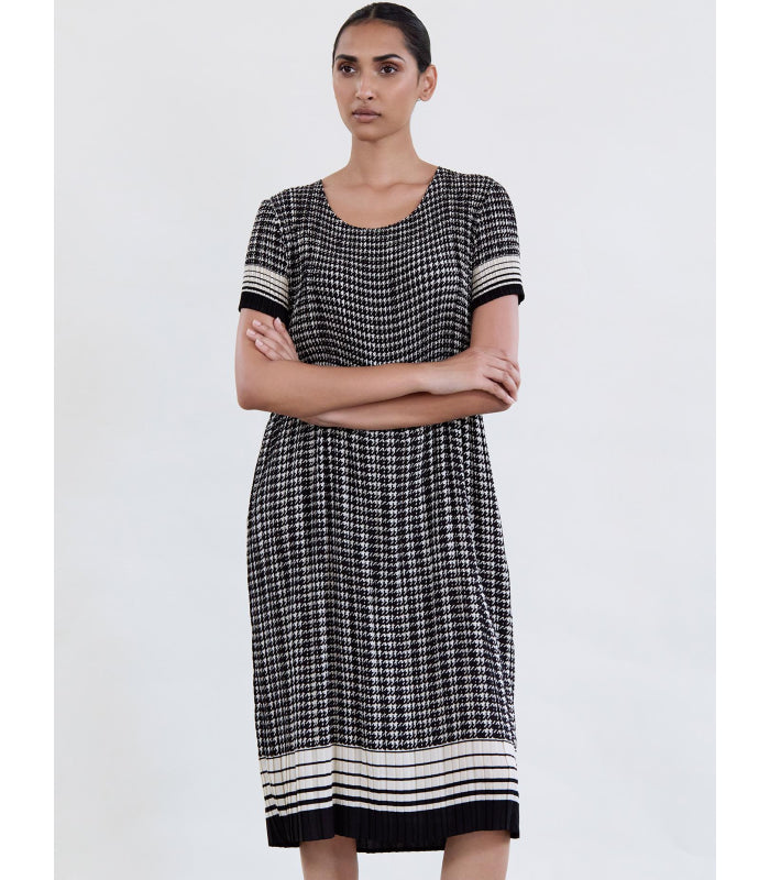 Houndstooth Pleated Midi Dress