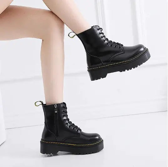 Dr. Martens Jardon Combat Boots