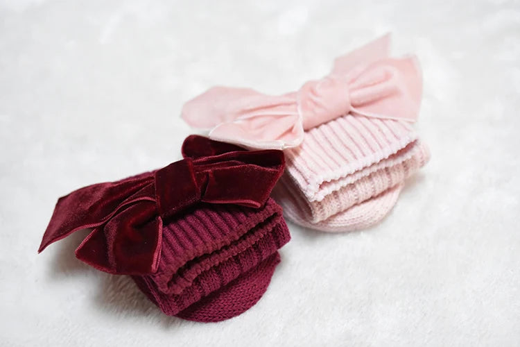 Girl’s Velvet Bow Socks