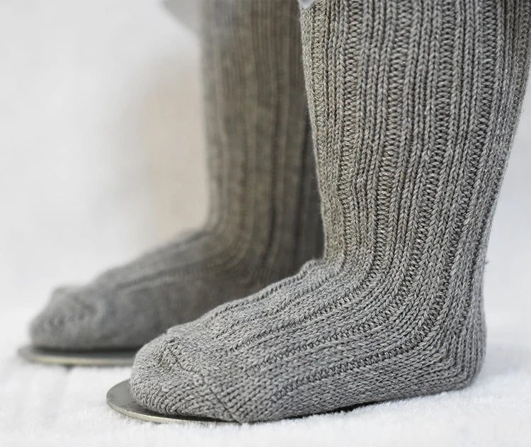 Girl’s Velvet Bow Socks