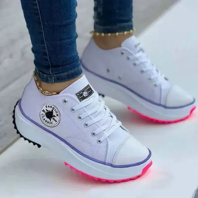 Fashion Classic Canvas Comfort Sneakers