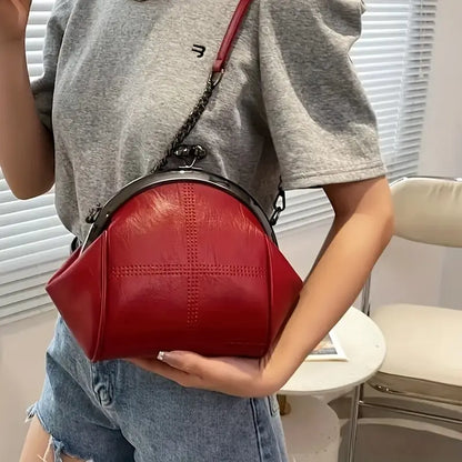 Vintage Kiss Lock Clutch Handbags
