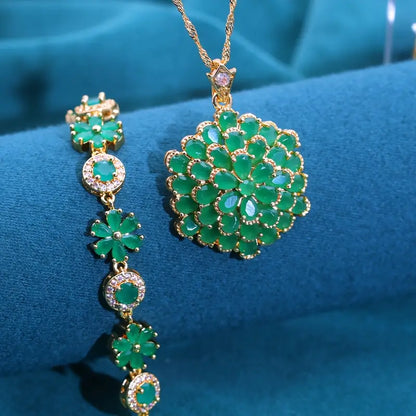 Retro Floral Zirconia Green Stone Pendant Necklace