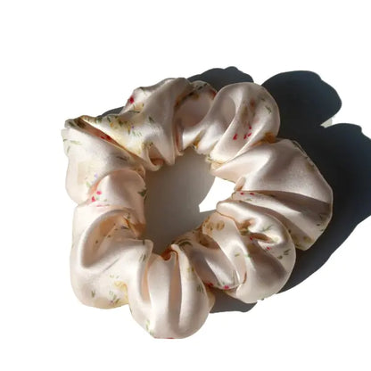 Lily Silk Hair Scrunchies