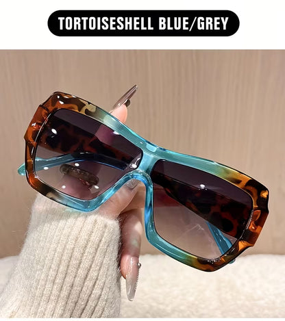 CAESAR Large Frame Integrated Sunglasses