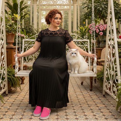 Plus Size Elegant Lace Trim Pleated Dress