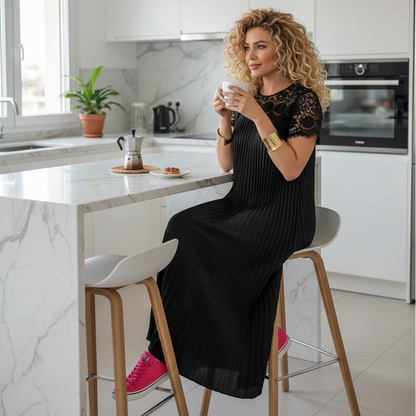 Plus Size Elegant Lace Trim Pleated Dress