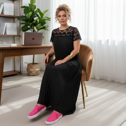 Plus Size Elegant Lace Trim Pleated Dress