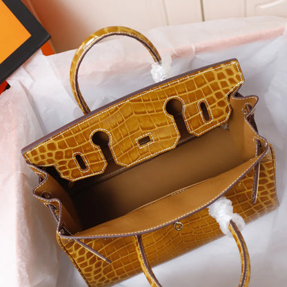 Birkin Crocodile Leather Handbags - The Dubai Collection