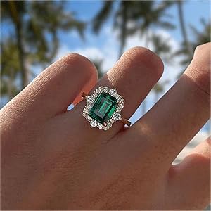 JOVOVASMILE Moissanite Emerald Ring