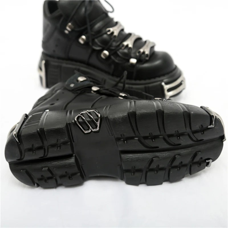 Chunky Platform New P Lock Sneakers