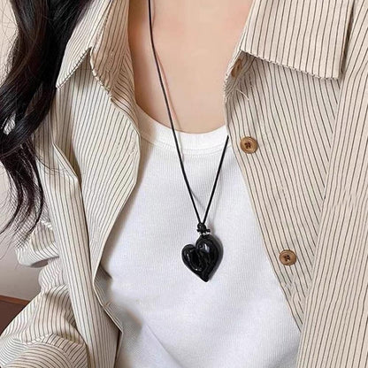 Irregular Heart Pendant Necklaces