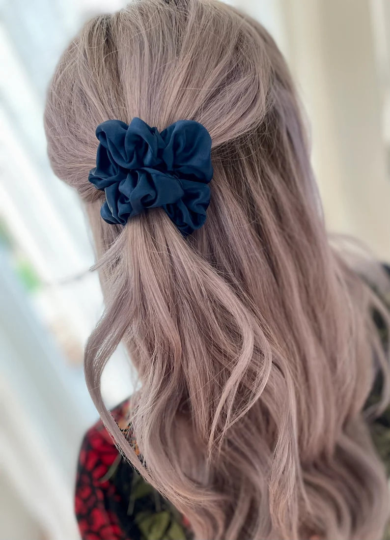 Lily Silk Hair Scrunchies