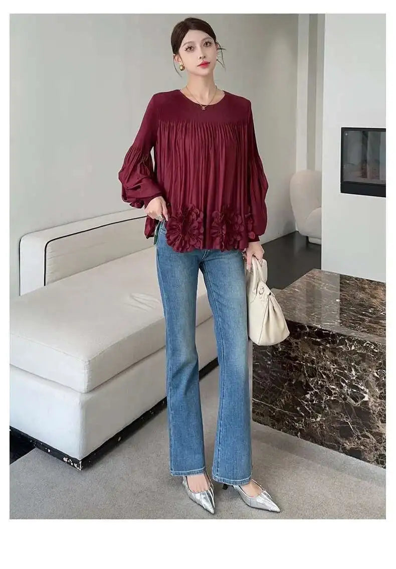 Floral Applique Round-Neck Pleated Blouse Tops