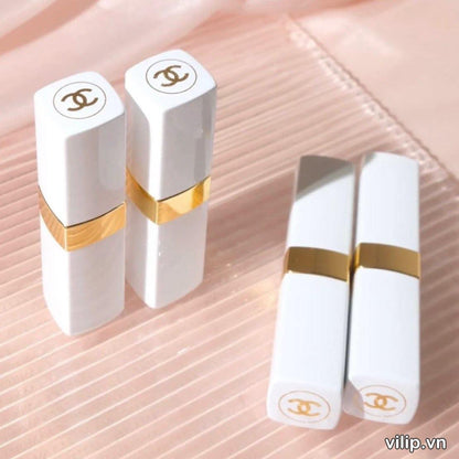 Chanel ROUGE COCO BAUME - Satin Beautifying Lip Balm