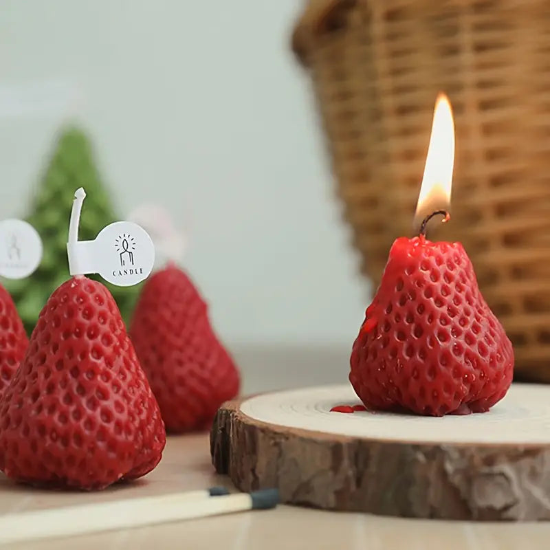 Strawberry Aromatic Candles