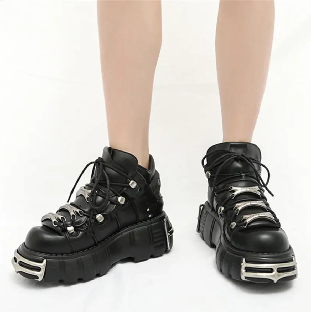 Chunky Platform New P Lock Sneakers