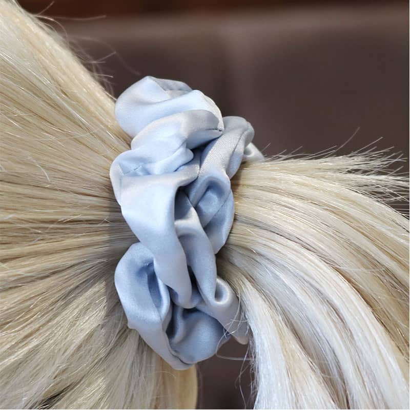 Lily Silk Hair Scrunchies