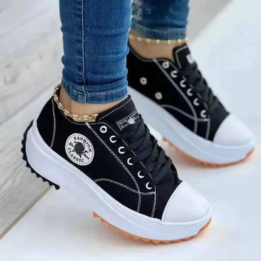 Fashion Classic Canvas Comfort Sneakers