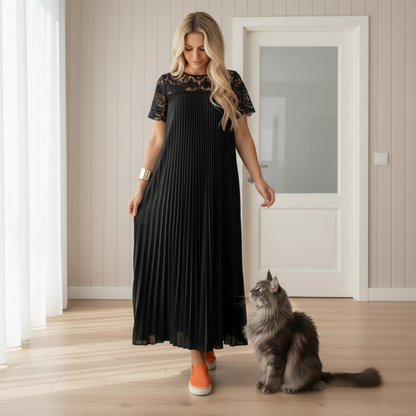 Plus Size Elegant Lace Trim Pleated Dress