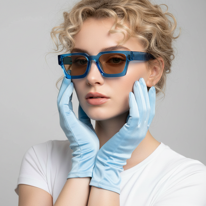 WEEKENDER Minimalist Sunglasses