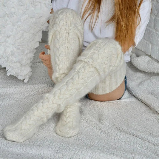 Pippi Long Knit Cozy Socks