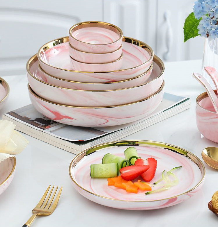 CasaVero's Pink Marble Gold Rim Dinnerware