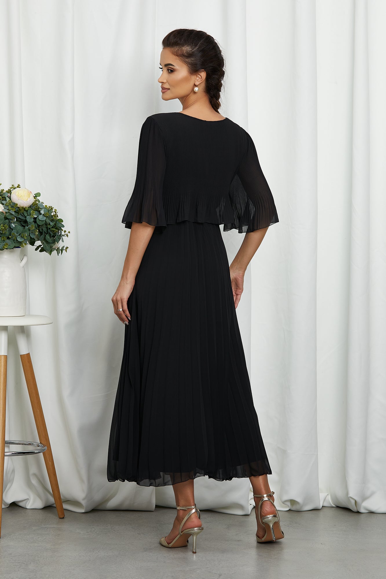 Valentina Ribbed Lightweight Pleated Maxi Dress