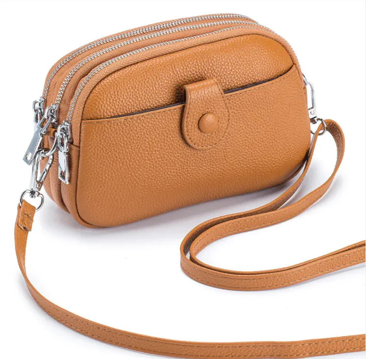 Sacos Leather Crossbody Bags